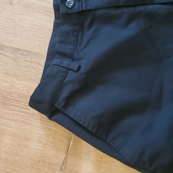 Eddie Bauer women's black shorts size 10 - Picture 3 of 13